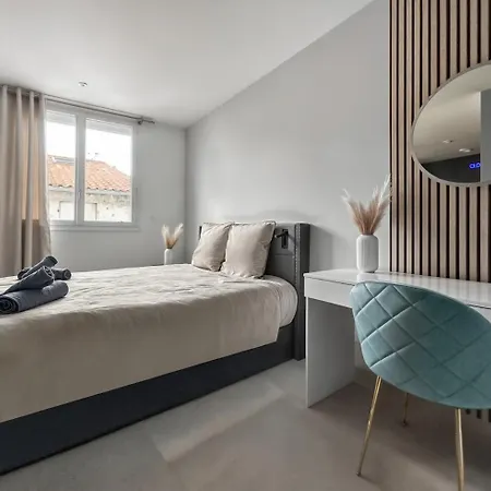 Sejour Confort Dans Un Cadre Raffine